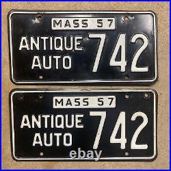 1957 Massachusetts antique auto license plate pair 742 1958 Ford Chevy Dodge