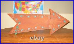 36 Vintage Electric ARROW MARQUEE SIGN with LIGHTS (RUSTIC) EUC 36 Vintage Electric ARROW MARQUEE SIGN with LIGHTS (RUSTIC) EUC