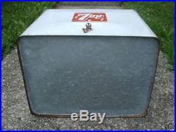 7-up Metal Soda Pop Bottle Cooler, Ice Chest, Vintage, Sign, Picnic, Antique