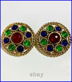 Chanel Vintage Clip-on Earrings Collection 23 Gilt Metal Gripoix Cabochon Signed
