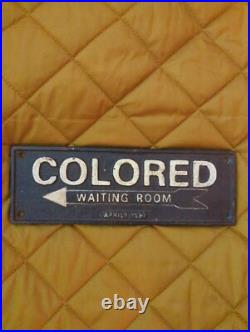 Colored waiting room iron sign