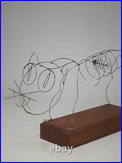 Dan Hay Mid Century Modern Vintage Kinetic Wire Sculpture Signed Cat with Fish