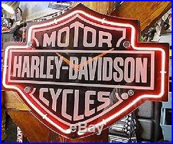 Harley-Davidson Etched Bar Shield Shaped Neon Wall Clock Light Sign Vintage Logo