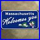 Massachusetts_welcomes_you_state_line_highway_marker_road_sign_bird_flower_24x12_01_wung