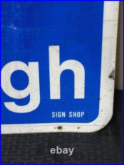 Retired Rare Welcome City of Pittsburgh 1980s HIGHWAY METAL SHIELD ROAD SIGN Retired Rare Welcome City of Pittsburgh 1980s HIGHWAY METAL SHIELD ROAD SIGN