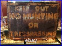 VERY LARGE AND SCARCE 1950s BREWERIANA Vintage Hamms Smooth & Mellow Metal Sign