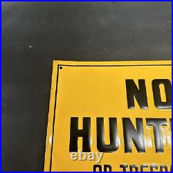 VINTAGE METAL SIGN POSTED NO TRESPASSING HUNTING EMBOSSED Remington Winchester VINTAGE METAL SIGN POSTED NO TRESPASSING HUNTING EMBOSSED Remington Winchester