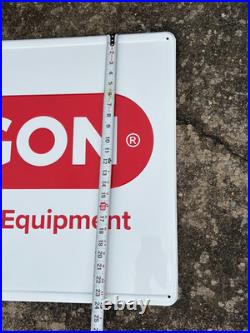 VINTAGE OREGON CHAINSAWS LARGE EMBOSSED METAL DEALER SIGN (36x 24) NOS