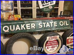 VinTaGE Embossed Metal QUAKER STATE OIL Sign Service Garage Man Cave Gas 1950's