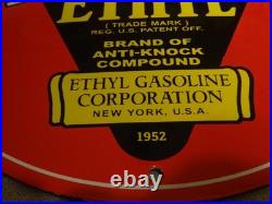 Vintage 1952 Sinclair Ethyl Gasoline Dino Porcelain Skull Cross Bones Metal Sign