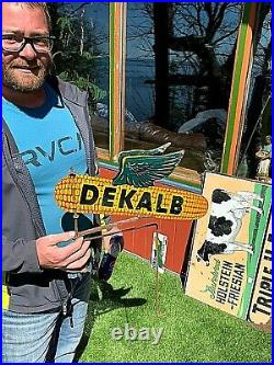 Vintage Dicut Dekalb Flying Corn Cob Feed Seed Corn Farm Metal Weathervane Sign