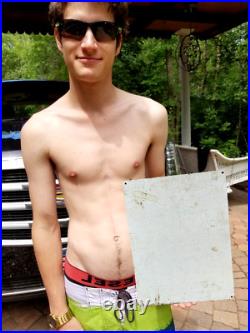 Vintage Don't be a Litter Bug Metal Sign great graphics, farm, soda, gas oil