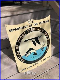 Vintage Fish & Wild Life Service U. S. Fishing Hunting Forest Metal 22x17 Sign