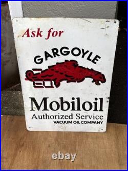 Vintage GARGOYLE MOBILEOIL Tin Sign 18 X 24