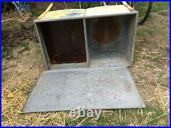 Vintage Galvanized Metal Double Washtub Wash Tub on stand Farm Fresh with Lid