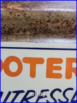 Vintage Hooters Porcelain Sign Old Bartender Bar Restaurant Waitress Brothel