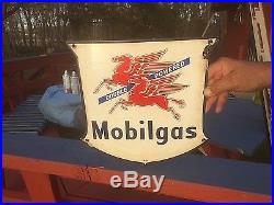 Vintage Mobil Motor Oil Gasoline Porcelain Metal Sign Gas Oil Double Pegasus
