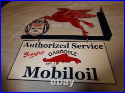Vintage Mobil Pegasus Socony & Gargoyle Porcelain Metal Gasoline Oil Flange Sign