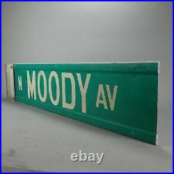 Vintage Moody Ave. Real Chicago Metal Street Road Sign Green White with Bracket