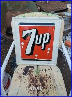 Vintage Old 7UP Metal Sign 1962 19 1/2 X 17 1/2 Made In USA