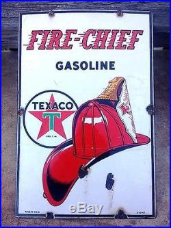 Vintage RARE Original TEXACO FIRE CHIEF 1947 Porcelain Metal Pump Sign